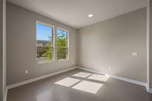 6814 E Riverside Dr, Austin, TX 78741 - Photo 12