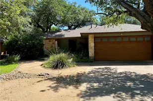 8004 Downing St, Austin, TX 78759 - Photo 4