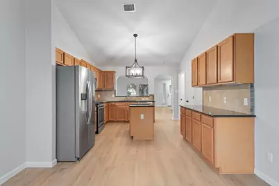 744 Fairway, Kyle, TX 78640 - Photo 8