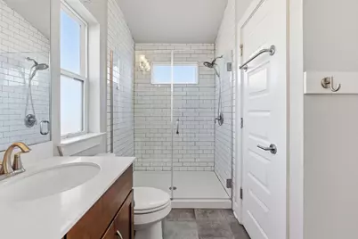 1912 Dinsdale Lane, Austin, TX 78741 - Photo 10