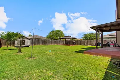 303 Quail Hollow Drive, Hutto, TX 78634 - Photo 30