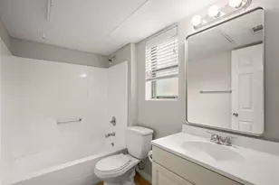 1013 W 23rd St, Austin, TX 78705 - Photo 8