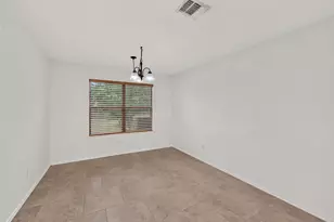 4912 Woodstock Dr, Georgetown, TX 78633 - Photo 6