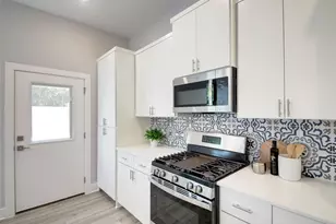 6111 Carnation Terrace, Austin, TX 78741 - Photo 12