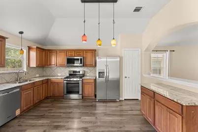 1005 Blackburn Place, Round Rock, TX 78665 - Photo 10