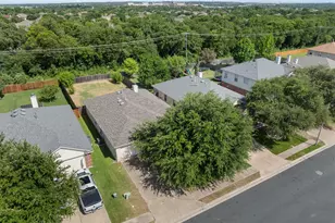 1005 Blackburn Pl, Round Rock, TX 78665 - Photo 32