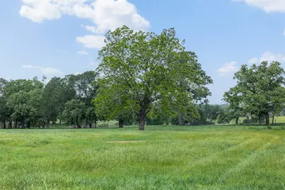 1016 County Road 306, Rockdale, TX 76567 - Photo 20