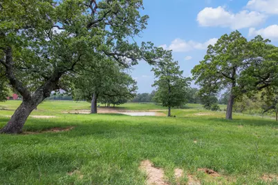 1016 County Road 306, Rockdale, TX 76567 - Photo 16