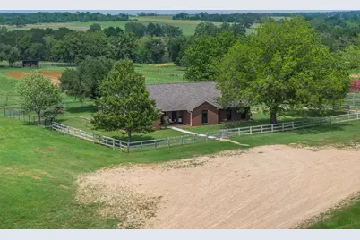 1016 County Road 306, Rockdale, TX 76567 - Photo 2