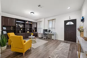 316 Carrington St, Hutto, TX 78634 - Photo 4