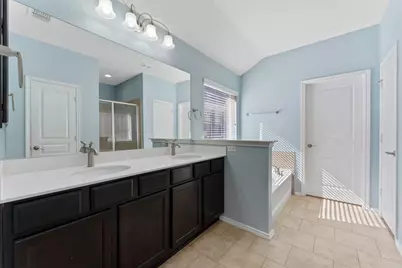 27514 Valle Verde, Boerne, TX 78015 - Photo 14