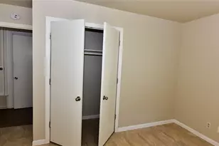 7605 Carriage Dr, Austin, TX 78752 - Photo 14