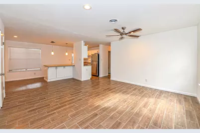 7605 Carriage Drive, Austin, TX 78752 - Photo 2