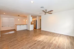 7605 Carriage Dr, Austin, TX 78752 - Photo 2