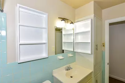 7605 Carriage Drive, Austin, TX 78752 - Photo 8