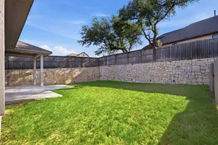 336 Berkeley Pl, Georgetown, TX 78628 - Photo 32