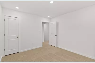 533 Bloomington Loop, Hutto, TX 78634 - Photo 26