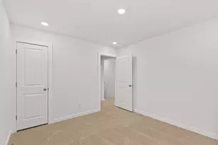 533 Bloomington Loop, Hutto, TX 78634 - Photo 26