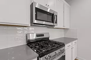 533 Bloomington Loop, Hutto, TX 78634 - Photo 6