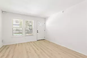 923 E 41st St, Austin, TX 78751 - Photo 6