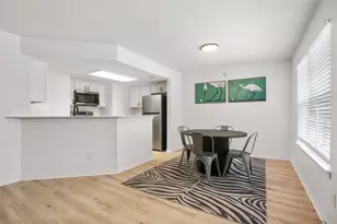 923 E 41st St, Austin, TX 78751 - Photo 2