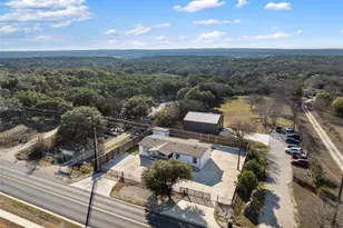 624 S Old Stagecoach Rd, Kyle, TX 78640 - Photo 32