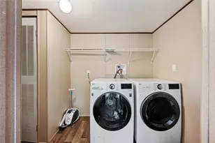 624 S Old Stagecoach Rd, Kyle, TX 78640 - Photo 24