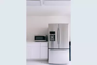 111 East Street, Hutto, TX 78634 - Photo 26