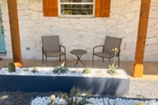 9205 Robins Nest Ln, Austin, TX 78729 - Photo 2