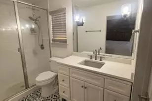 9205 Robins Nest Ln, Austin, TX 78729 - Photo 16