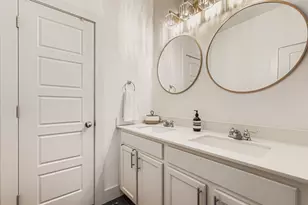 7205 Lysander Ct, Austin, TX 78741 - Photo 14