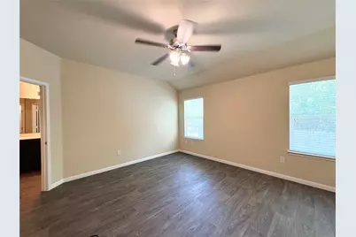 10617 Menominee Falls Drive, Austin, TX 78754 - Photo 14