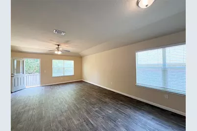 10617 Menominee Falls Drive, Austin, TX 78754 - Photo 12
