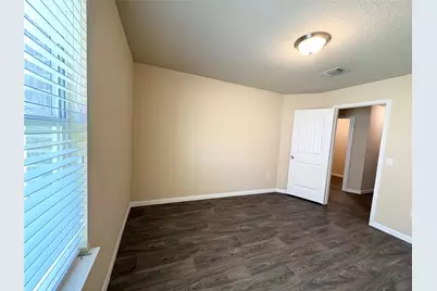 10617 Menominee Falls Drive, Austin, TX 78754 - Photo 8