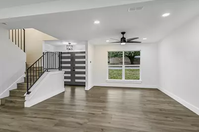 2704 Loyola Lane, Austin, TX 78723 - Photo 4