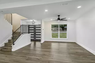 2704 Loyola Ln, Austin, TX 78723 - Photo 4