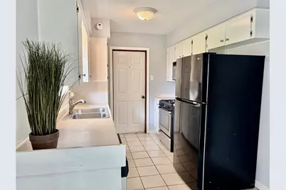 6803 Esther Drive, Austin, TX 78752 - Photo 4