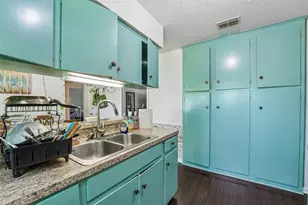 1106 Chesapeake Dr, Austin, TX 78758 - Photo 6
