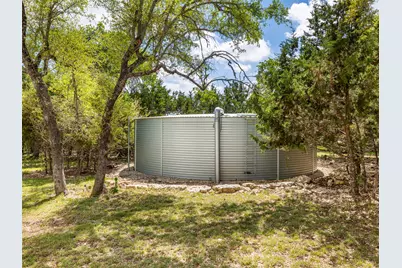 933 Beauchamp Road, Dripping Springs, TX 78620 - Photo 32