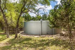 933 Beauchamp Rd, Dripping Springs, TX 78620 - Photo 32