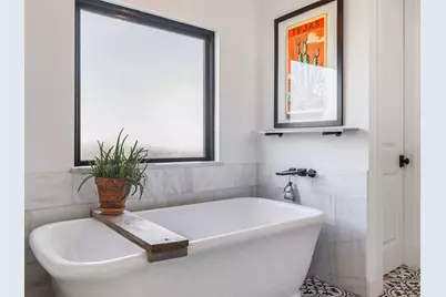 933 Beauchamp Road, Dripping Springs, TX 78620 - Photo 24