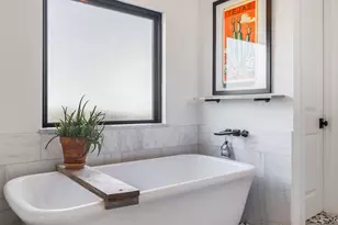 933 Beauchamp Rd, Dripping Springs, TX 78620 - Photo 24