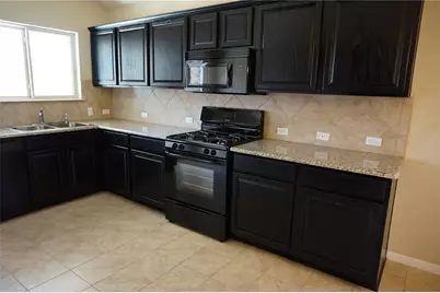 1033 Britt Lane, Leander, TX 78641 - Photo 4
