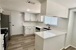 8400 Spring Valley Dr, Austin, TX 78736 - Photo 20