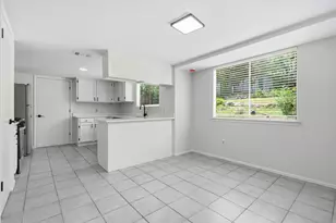 8400 Spring Valley Dr, Austin, TX 78736 - Photo 14