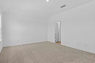 127 Union Pacific Dr, Cedar Creek, TX 78612 - Photo 18