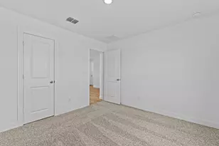 127 Union Pacific Dr, Cedar Creek, TX 78612 - Photo 16