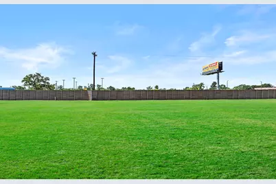 127 Union Pacific Drive, Cedar Creek, TX 78612 - Photo 30