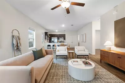 7101 Spirit Hill Road, Austin, TX 78744 - Photo 10