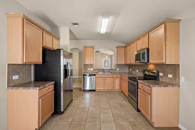 734 Wolfeton Way, New Braunfels, TX 78130 - Photo 2